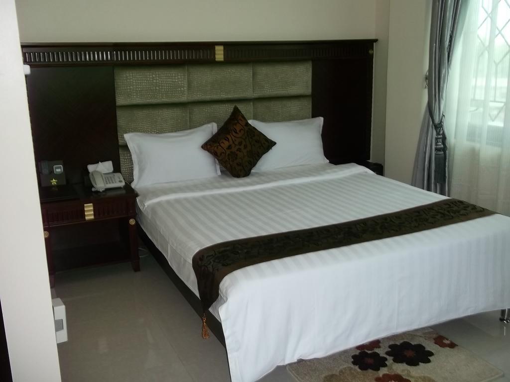 Star City Hotel Daressalam Zimmer foto