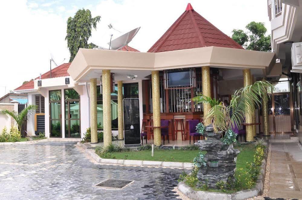 Star City Hotel Daressalam Exterior foto